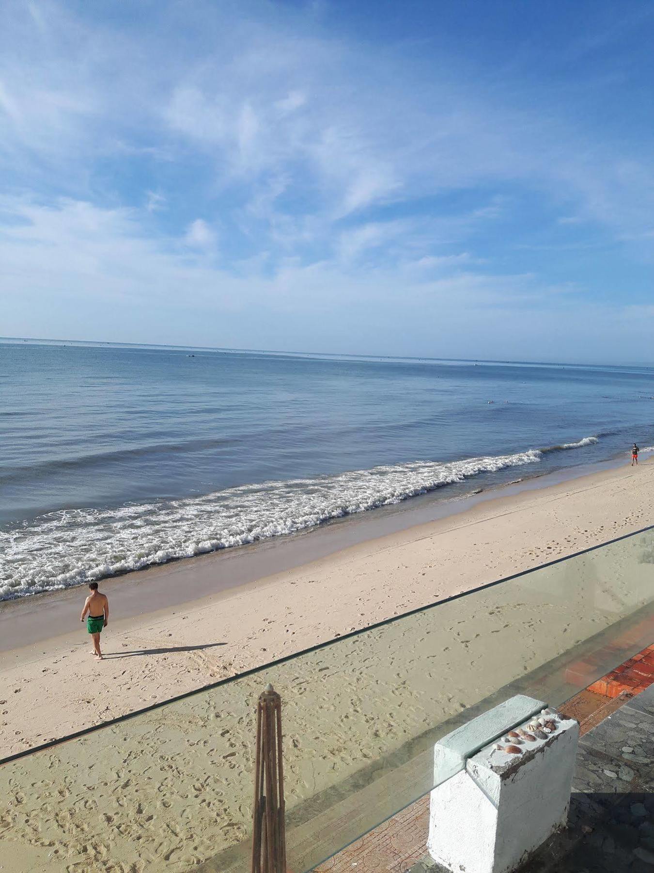 Ocean Front Hotel Фантхьет Экстерьер фото
