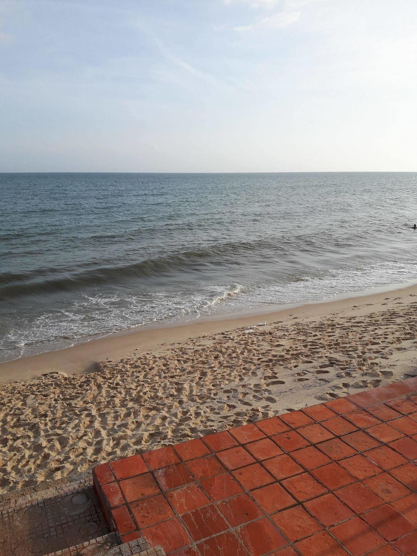 Ocean Front Hotel Фантхьет Экстерьер фото