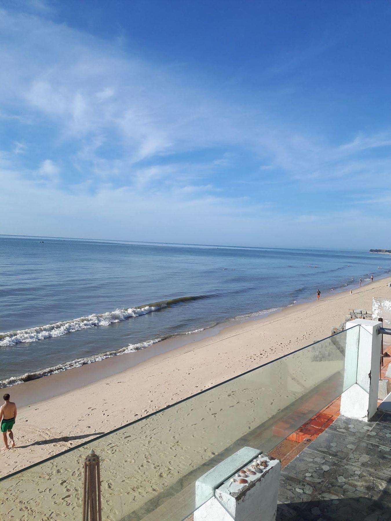 Ocean Front Hotel Фантхьет Экстерьер фото